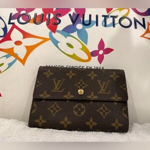 LOUIS VUITTON Porte Tresor Etui Papier Trifold Wallet
